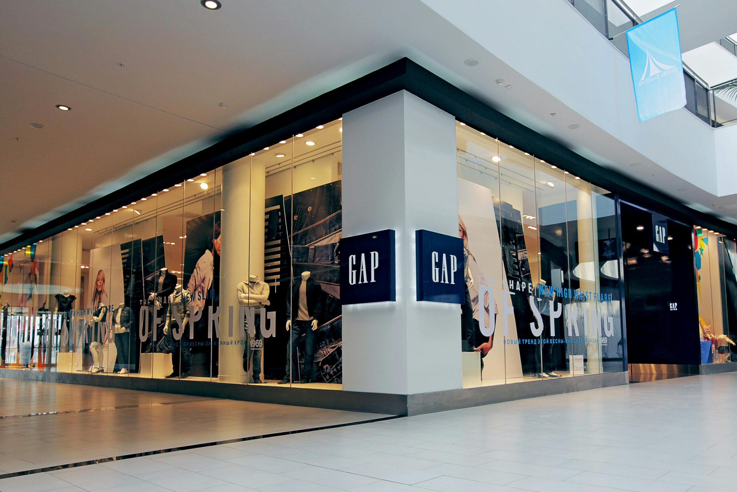 Elegant and contemporary clothing boutique interior view at a shopping mall.